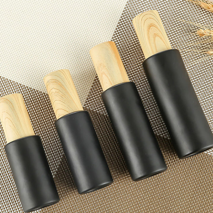 Atomizer%20Glass%20Perfume%20Bottle%20Empty%20Refillable%20Bottle%20Fragrance%20Spray%20Bottle%20with%20Bamboo%20Cap%20-%20Image%203