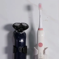 Electric Shaver Razor Wall-Mounted Holder Traceless Toothbrush Stand Rack Space Saving Storage Holder Bathroom Accessories.