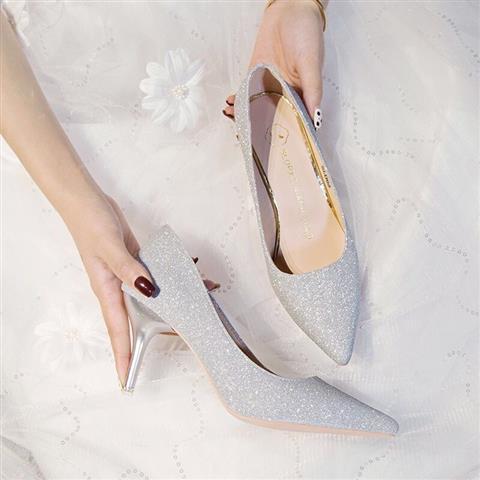 Wedding%20Dress%20Photo%20Studio%20Photography%20Pointed%20High%20Heels%20Stiletto%20Heel%20Low-Cut%20Rhinestone%20Pumps%20Wedding%20Shoes%20Bridal%20Women's%20Shoes%20Super%20-%20Image%202