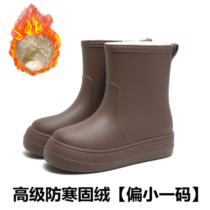 New%20fashion%20women's%20rain%20boots%20medium%20and%20low%20waterproof%20anti-slip%20rain%20boots%20winter%20velvet%20detachable%20water%20shoes%20soft%20sole%20rubber%20shoe%20cover%20-%20Image%208