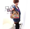 Stylish carrying side bag for female. 