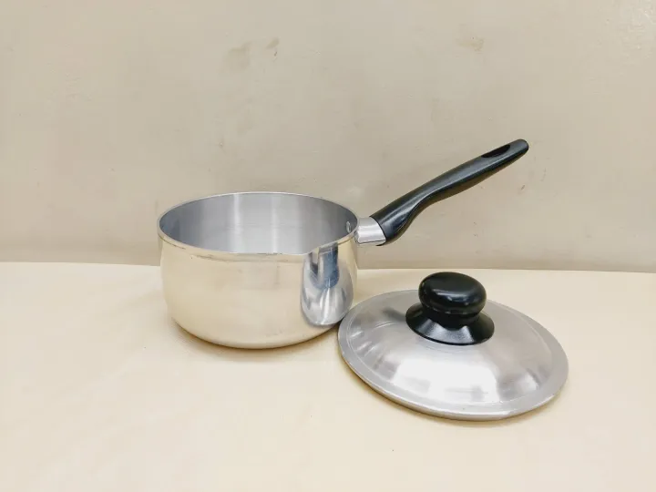 Kiam%20Premium%20Luxury%2018%20Cm%20Milk%20Pan/Pot%20Pure%20Aluminium%20Cookware%20With%20Aluminium%20Lid.%20Milk%20Pan,%20Milk%20Pot,%20Tea%20Pot.%20Model:%20Y00.%20-%20Electric%20Chula%20-%20Image%203