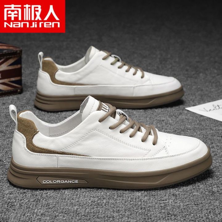 Nanjiren%20Men's%20Shoes2023Spring%20Low-Top%20White%20Shoes%20Men's%20Trendy%20Shoes%20Casual%20Leather%20Shoes%20Summer%20Flat%20Sneakers%20Men%20-%20Image%204