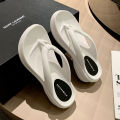 Flip Flops Women's Outer Wear Thick Bottom Summer Internet CelebrityinsTrendy Indoor Non-Slip Flip-Flop Height Increasing Beach Sandals.