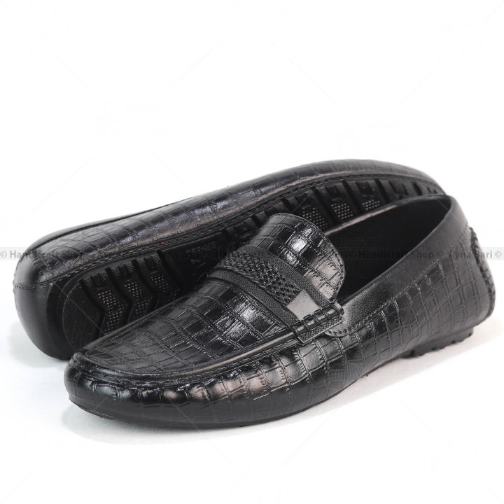 Rubber%20shoe%20%20Rain%20shoe%20%20UA%20Under%20Armour%20%20Full%20rubber%20Loafer%20%20Running%20Shoe%20%20Handicraft%20Shop%20-%20Image%202