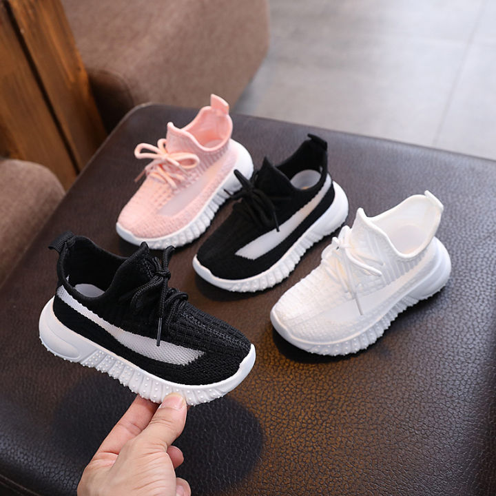 Spring,%20autumn%20and%20summer,%20boys'%20and%20girls'%20hollow%20flying%20weaving%20shoes,%20middle%20and%20large%20children's%20shoes,%20bare%20plates,%20breathable%20student%20shoes,%20trendy%20casual%20shoes%20-%20Image%202