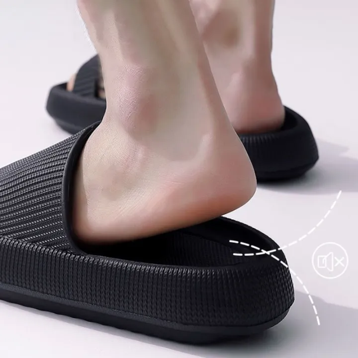 Cloud%20Slippers%20For%20Men%20Thick%20Sole%20Shoes%20Man%20Summer%20Beach%20Slides%20Bathroom%20Anti-Slip%20Home%20Slipper%20Soft%20Sandals%20Fashion%20Flip-Flops%20BunnyGarden%20-%20Image%205