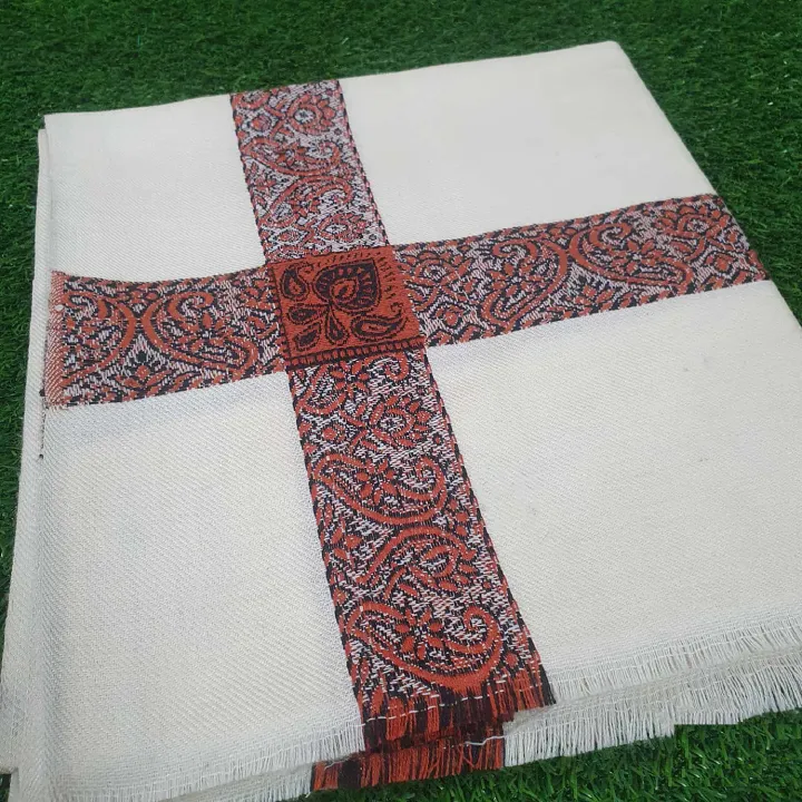 Beautiful%20Design%20Comfortable%20Pure%20Cotton%20Kashmiri%20Rumal%20for%20Men-White%20-%20Image%202