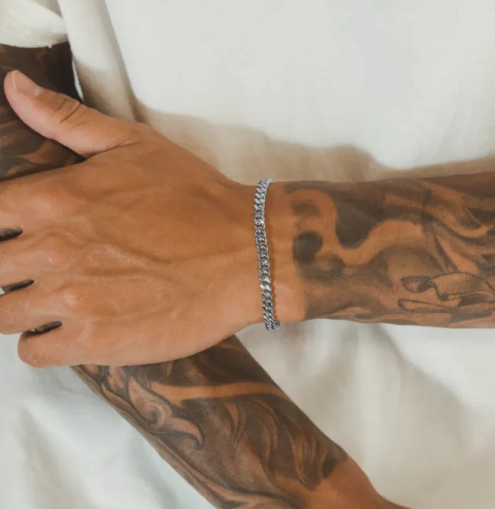 Silver%20Unique%20Bracelet%20for%20Men-%20Bracelet%20For%20Men-Chain%20Bracelet%20-%20Image%203