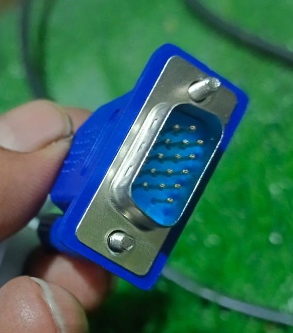 VGA%20TO%20vga%20Cable%203%20mitre%2015Pin%20Male%20To%2015%20Pin%20Male%20For%20Desktop%20Laptop%20PC%20Lcd%20Led%20TV%20Monitor%20Projector%20-%20china%20best%20quality%20-%20Image%205