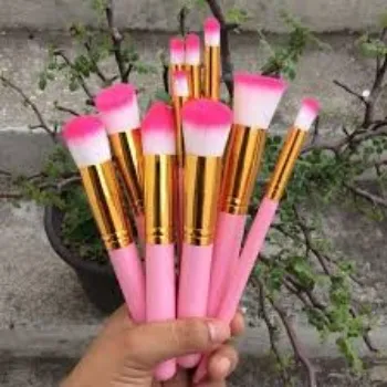 Soft%20Kabuki%20Makeup%20Brush%20Set%2010%20Pieces%20Premium%20SyntheticMakeup%20Brush%20Set%20-%20Image%202