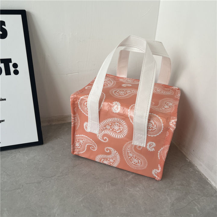 1P2R%20Cute%20Pink%20Small%20Laminated%20Waterproof%20Ice%20Pack%20Insulated%20Bento%20Bag%20Portable%20Zipper%20Storage%20Lunch%20Box%20Bag%20Lunch%20-%20Image%204