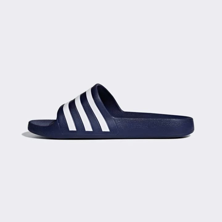 Adidas%20ADILETTE%20AQUA%20Slides%20-%20Image%205