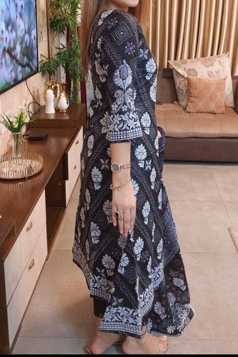 Unstitched%20Exclusive,%20Fashionable,%20Stylish%20and%20Comfortable,%20High%20Quality%20Three%20Piece%20for%20Women,%20Three%20Piece%20%5B3%20Piece%5D,%20new%20dress%20collection%20for%20women,%20Skin%20Print%20Cotton%20Three%20Piece%20For%20Women%20-%20Image%202