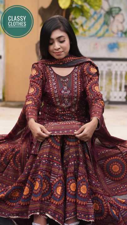 Elegant%20Linen%20Floral%20Shalwar%20Kameez%20Set%20with%20Dupatta%20-%20Women%20Traditional%20Wear%20-%20Image%209