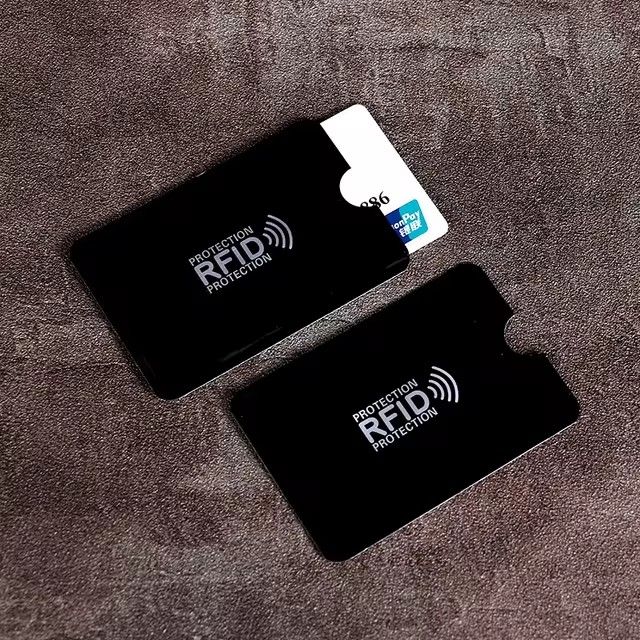 Anti%20Rfid%20Card%20Holder%20Wallet%20Blocking%20Reader%20Lock%20Bank%20Card%20Holder%20Id%20Bank%20Card%20Case%20Aluminium%20Protection%20-%20Image%2010