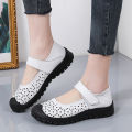 Summer breathable middle-aged and elderly women's shoes leather non-slip mom shoes casual elderly net shoes eye-catching single shoes women.