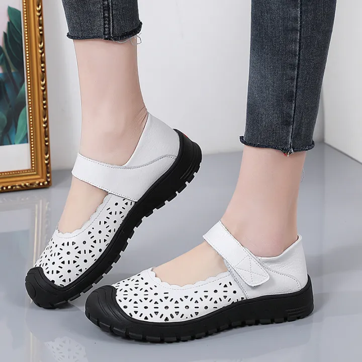 Summer%20breathable%20middle-aged%20and%20elderly%20women's%20shoes%20leather%20non-slip%20mom%20shoes%20casual%20elderly%20net%20shoes%20eye-catching%20single%20shoes%20women%20-%20Image%204