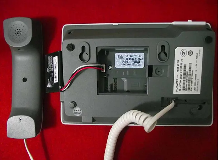 HUAWEI%20F501%20Corded-Cordless%20Combination%20Telephone%20-%20Image%205