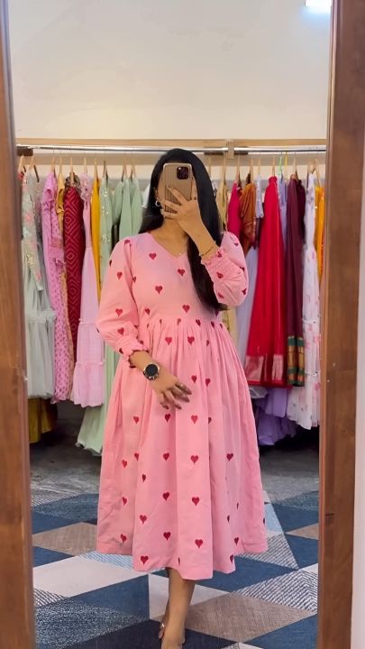 Print%20Gown%20New%20Exclusive%20Designed%201piece%20long%20kurti%20For%20Stylish%20Women%20-%20Image%203