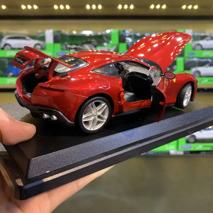 Bburago%201:24%20Ferrari%20Roma%20Die-Cast%20Vehicles%20Alloy%20Model%20Car%20Toys%20for%20Gift%20Collection%20-%20Image%207
