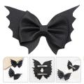 Horror Halloween hair accessories Stylish Hair accessory Decorative Gothic hair clip 2X (indicating quantity) Bat wing Bat wing hair decoration for Halloween costume Party Cosplay Dress up Fashion accessory.
