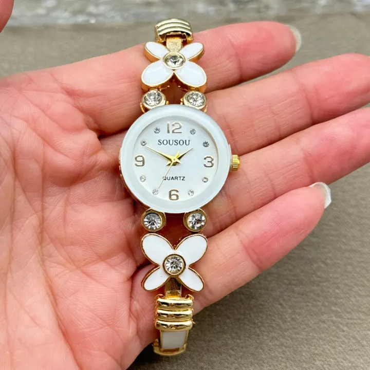 Stylish%20&%20Fashionable%20%20Elegant%20Rhombus%20Mirror%20Original%20Quartz%20Ladies%20Watch%20-%20Image%203