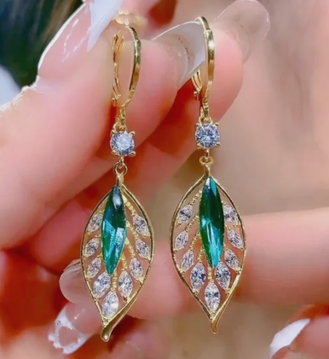 zircon green leaf earrings, women's light luxury, earrings