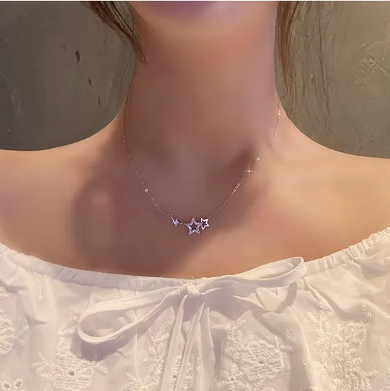 Light%20luxury,%20simple%20star%20necklace,%20women's%20summer%20niche%20design,%20high-end%20temperament,%20versatile%20and%20exquisite%20birthday%20gifts%20-%20Image%204