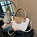 Fashionable and ersatile portable small bag for women's new contrasting color casual buet bag, 2023 autumn /winter nhe appointment crossbo bag.