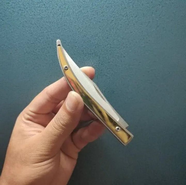 Mini Keychain Pocket Knife Outdoor Camping Self Defense Emergency Survival Knife EDC Tactical