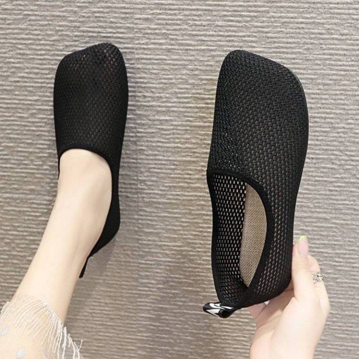 Internet%20Hot%20Shoes%20Women2023Summer%20New%20Mesh%20Breathable%20One%20Pedal%20Flat%20Pumps%20Comfortable,%20Casual%20and%20Versatile%20Mesh%20Surface%20Shoes%20-%20Image%209