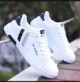 High-Quality Sneakers Men Casual Shoes - Stylish And Lightweight Footwear For Men -On Design For Convenience. 