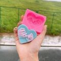 Love Shape Silicone Mold – DIY Soap, Candle, Plaster, Resin & Chocolate Craft Tool for Valentine's Day Gifts.