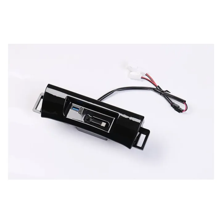 USB%20Fast%20Charging%20Center%20Console%20for%20Toyota%20Alphard/Vellfire%20with%20Pull-Out%20Cable%20Super%20Fast%20Charge%20Replacement%20Part%20-%20Image%203