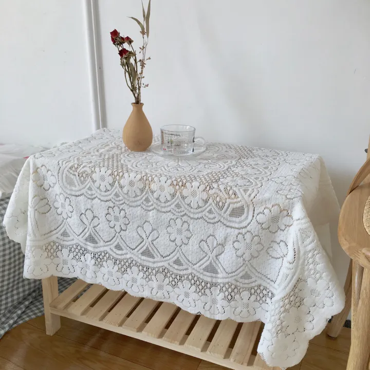 Table%20Cloth%20Retro%20Lace%20Embroidery%20Rectangular%20Hollow%20Design%20Decorative%20Tablecloth%20Cover%20for%20Dining%20Room%20-%20Image%203
