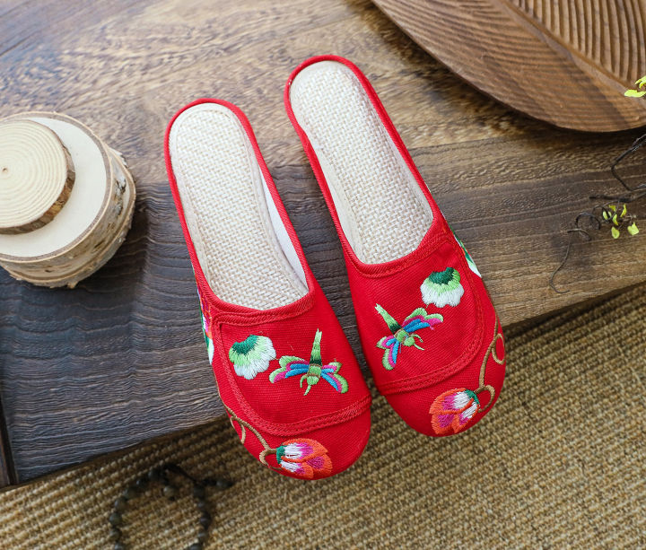 Slippers,%20Chinese%20style,%20spring%20and%20summer%20embroidered%20cloth%20shoes,%20baotou,%20home%20half%20slippers,%20women's%20external%20wearing%20slippers%20-%20Image%206
