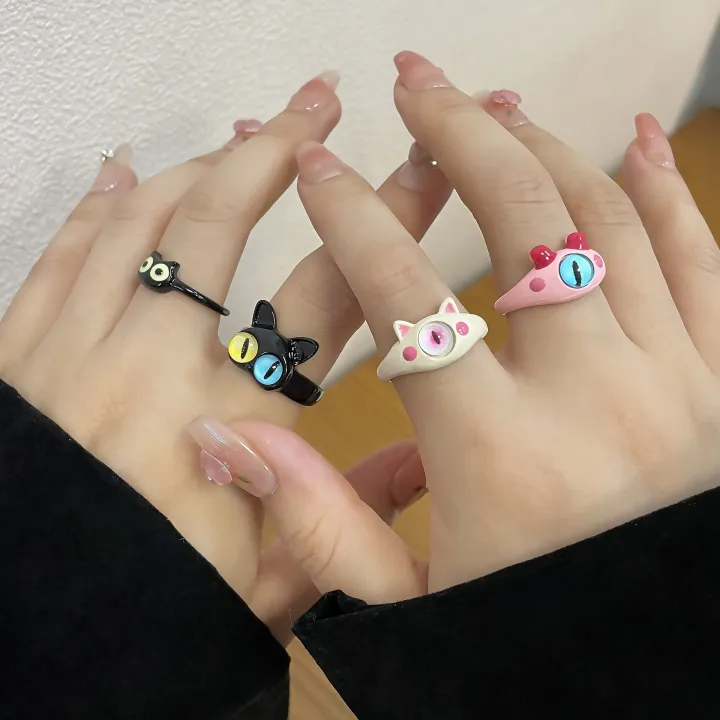 Cartoon%20childlike%20cute%20one-eyed%20little%20monster%20ring,%20sweet%20and%20cool,%20big-eyed%20boy,%20funny%20index%20finger%20ring,%20women's%20new%20ring%20-%20Image%203