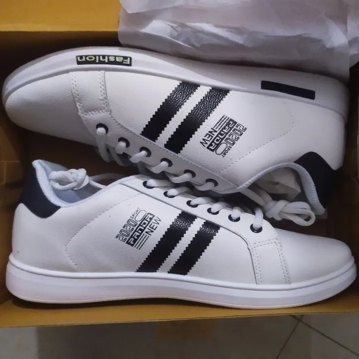 Panda%20Fashionable%20Casual%20White%20Sneakers%20For%20Men%20-%20Shoe%20-%20Image%2010