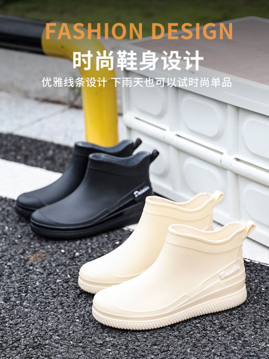 Rain%20boots%20women's%20short%20water%20boots%20fashion%20low-cut%20thickened%20net%20red%20rain%20boots%20warm,%20wear-resistant,%20non-slip%20outdoor%20kitchen%20shoes%20-%20Image%203