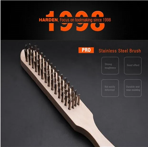 HARDEN%20Stainless%20steel%20wire%20brush%20With%20Wooden%20Handle%20611554%20-%20Image%205