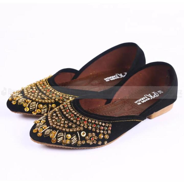 Nagra shoes for women and girls Karchupi sleppar sandels