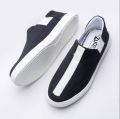 2024Men Casual Shoes Breathable Sneakers Fashion Driving Walking Tennis Shoes for Male Skate Flats Sneakers for Men.