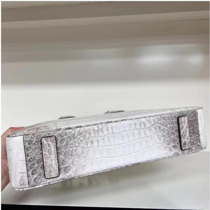 Himalaya%20white%20color%20genuine%20crocodile%20skin%20briefcase%20men%20laptop%20business%20laptop%20bag%202024%20new%20production%20high%20end%20quality%20-%20Image%204
