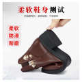 Cotton mother's autumn and winter plush 2021 new mid to old age low heeled women's shoes, leather soft sole short boots. 