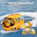 2.4G Spray Remote Control Boat Easy To Use Children'S Water Toys Birthday Gift Submarine Boat Shape Toys Yellow. 