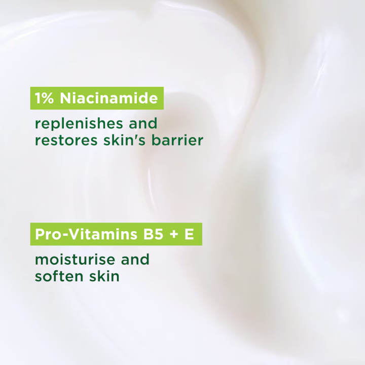 Simple%20Kind%20to%20Skin%20Hydrating%20Light%20Moisturiser%20-%20125%20ml%20-%20Image%203