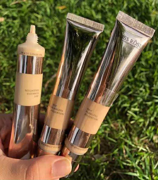Miss%20Rose%20Silk%20Flawless%20Foundation%2030ml%20-%20Image%203