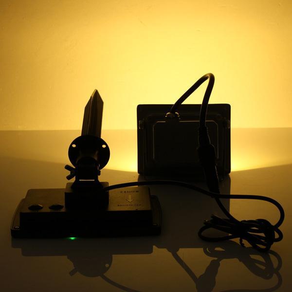 10W%20Solar%20Power%20LED%20Flood%20Light%20(Warm%20White)%20-%20Image%207