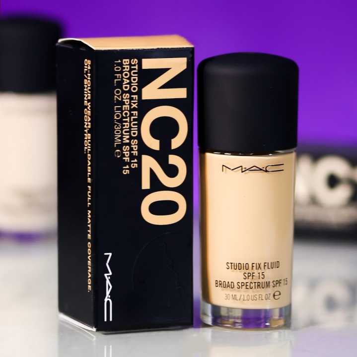 MAC Studio Fix Fluid Foundation with SPF 15